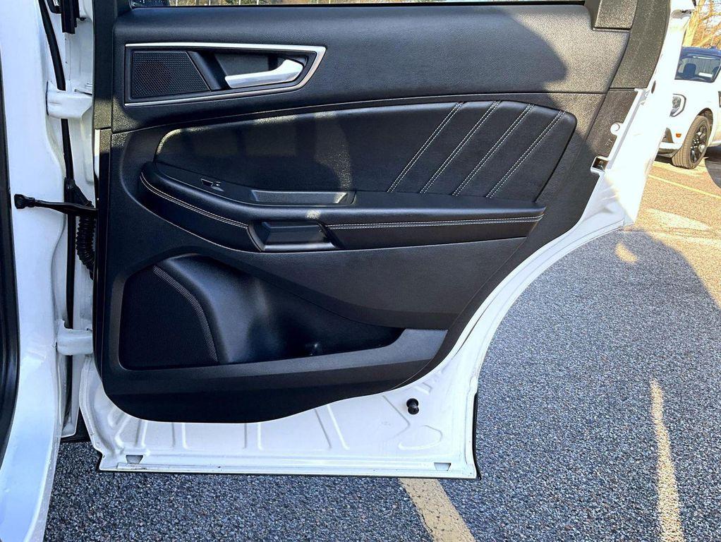 used 2022 Ford Edge car, priced at $31,995