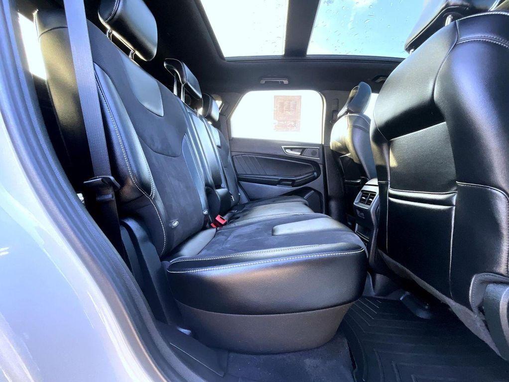 used 2022 Ford Edge car, priced at $31,995