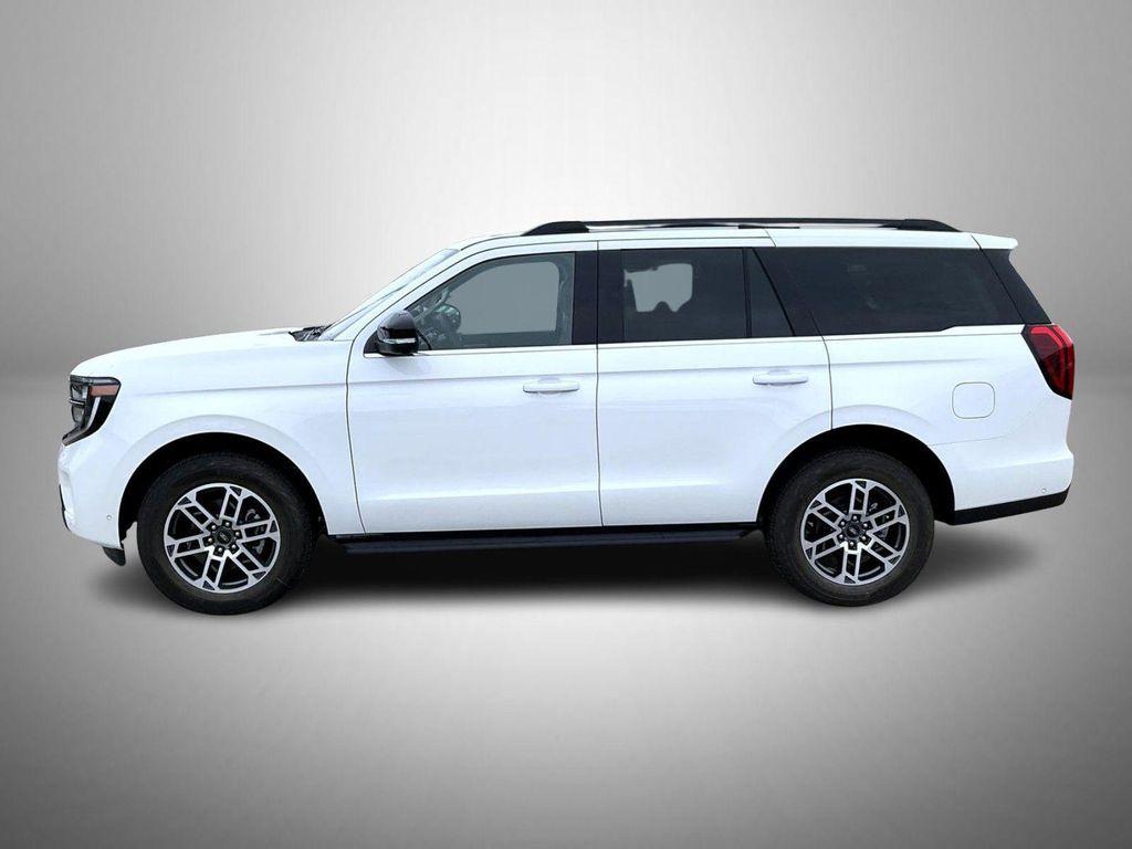 new 2025 Ford Expedition car, priced at $67,024