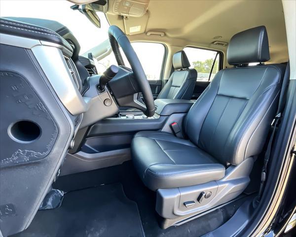 new 2024 Ford Expedition car, priced at $59,924