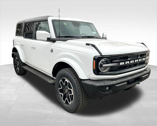 new 2024 Ford Bronco car, priced at $44,619