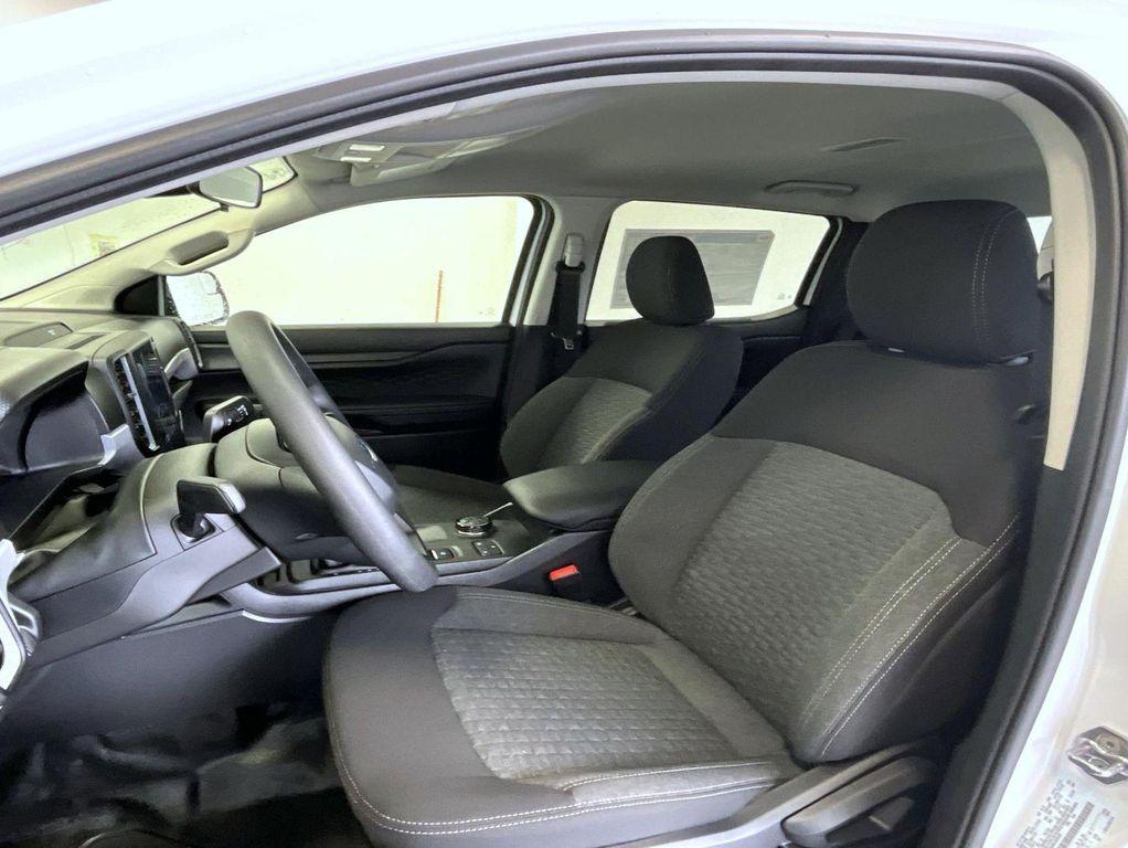 new 2025 Ford Ranger car, priced at $32,014