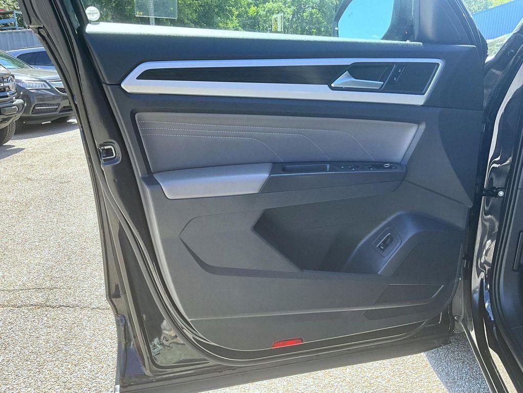 used 2023 Volkswagen Atlas car, priced at $31,648