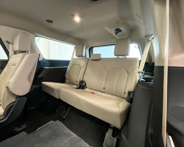 new 2024 Ford Expedition car, priced at $69,034