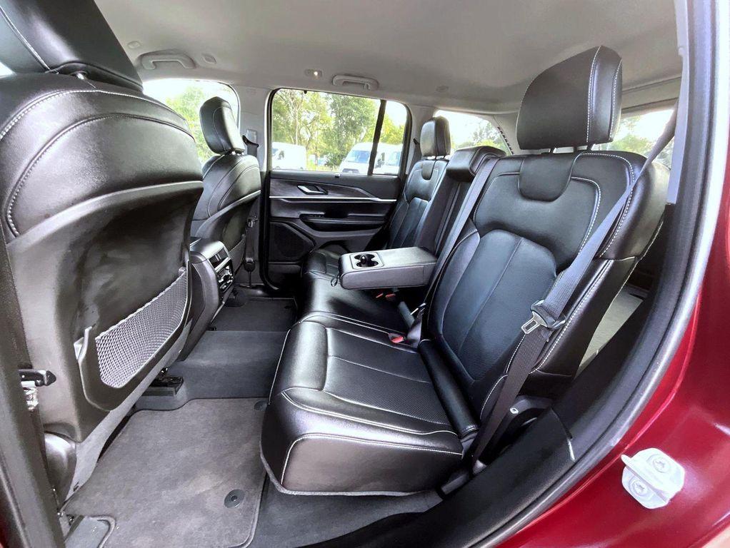 used 2023 Jeep Grand Cherokee car, priced at $32,995