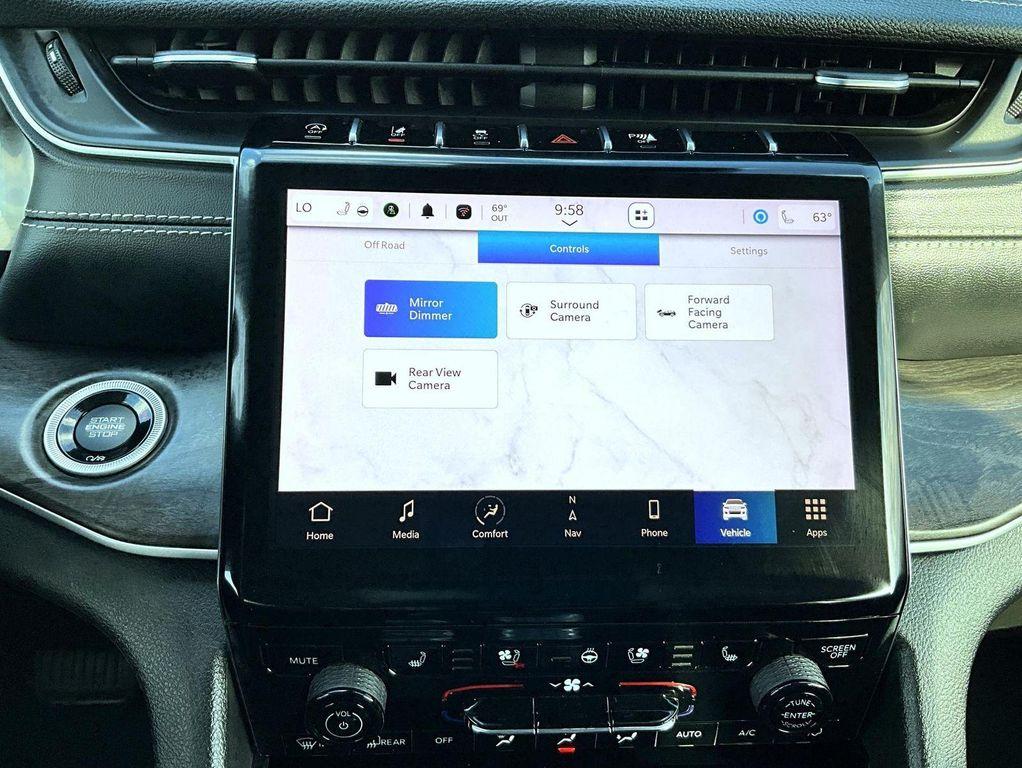 used 2023 Jeep Grand Cherokee car, priced at $32,995