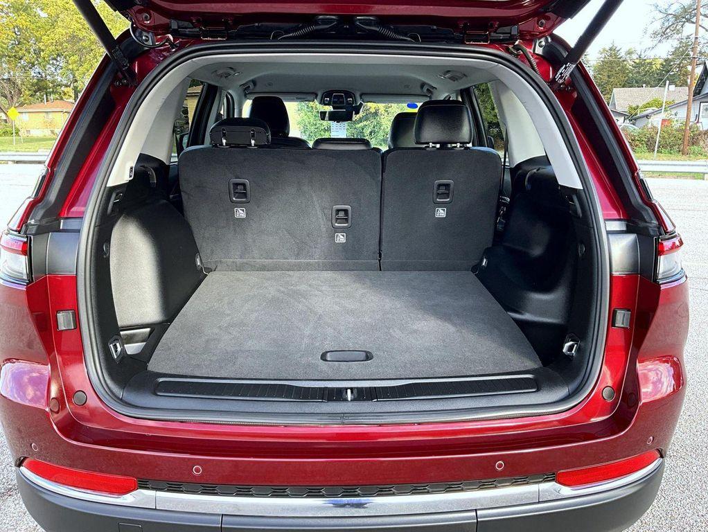 used 2023 Jeep Grand Cherokee car, priced at $32,995