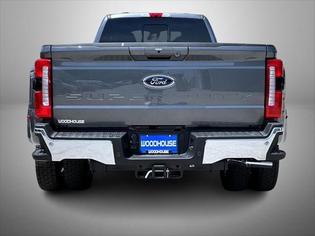 new 2025 Ford F-450 car, priced at $95,124