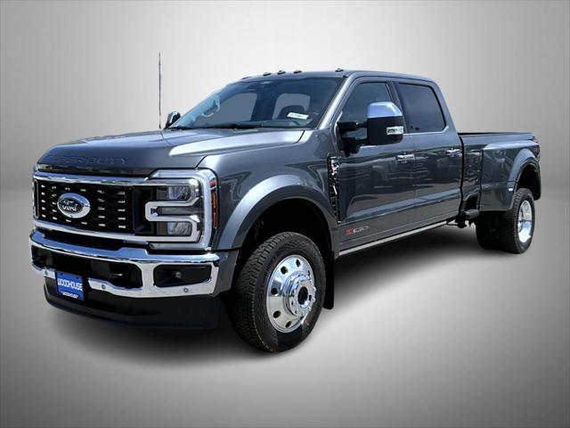 new 2025 Ford F-450 car, priced at $95,124