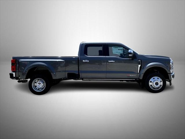 new 2025 Ford F-450 car, priced at $95,124