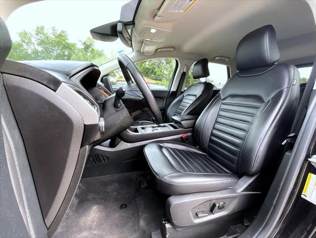 used 2024 Ford Edge car, priced at $25,995