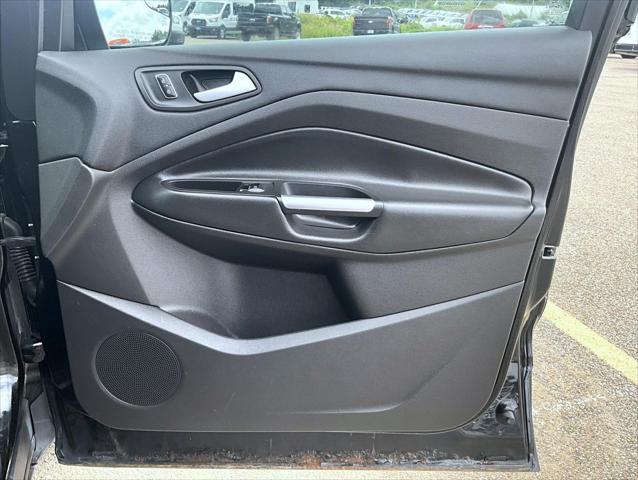 used 2015 Ford Escape car, priced at $8,995