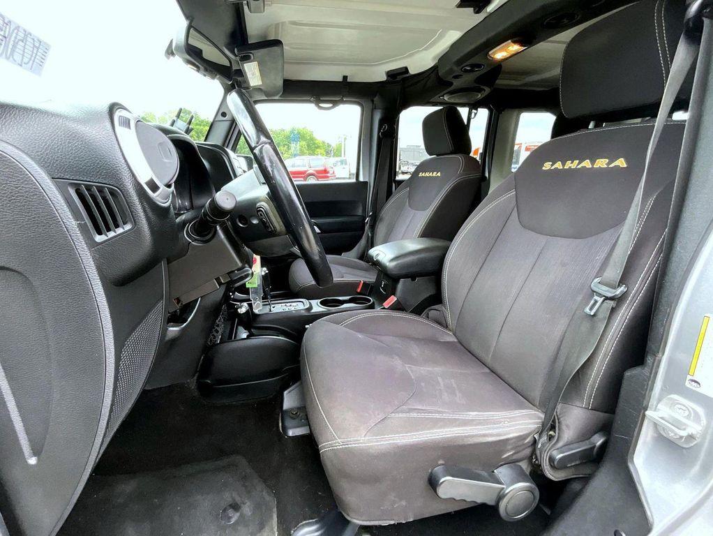 used 2014 Jeep Wrangler Unlimited car, priced at $18,995