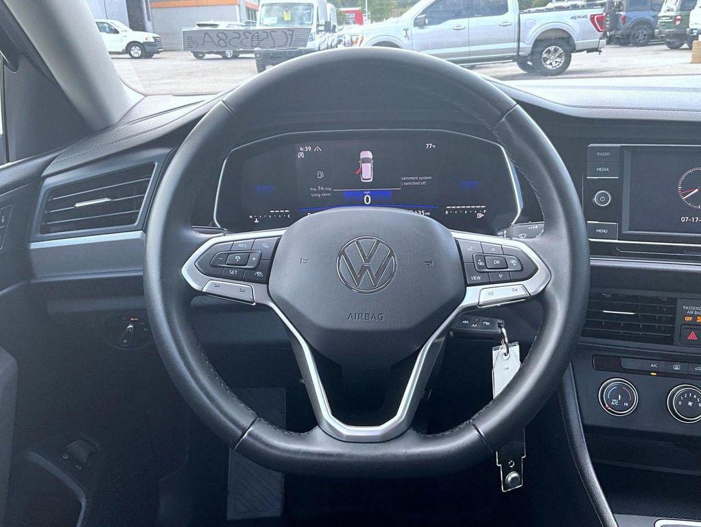 used 2024 Volkswagen Jetta car, priced at $21,995