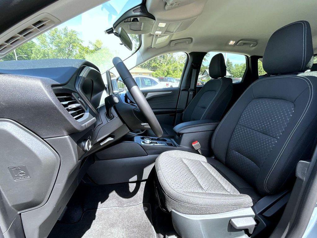 new 2025 Ford Escape car, priced at $24,981