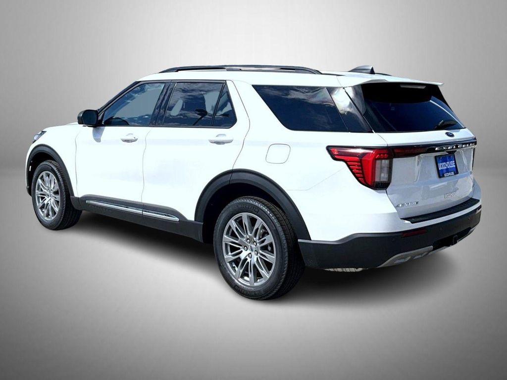 new 2025 Ford Explorer car, priced at $41,175
