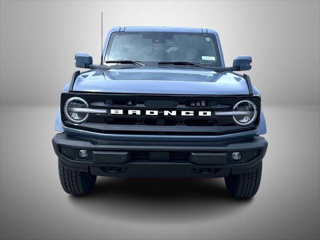 new 2025 Ford Bronco car, priced at $53,277