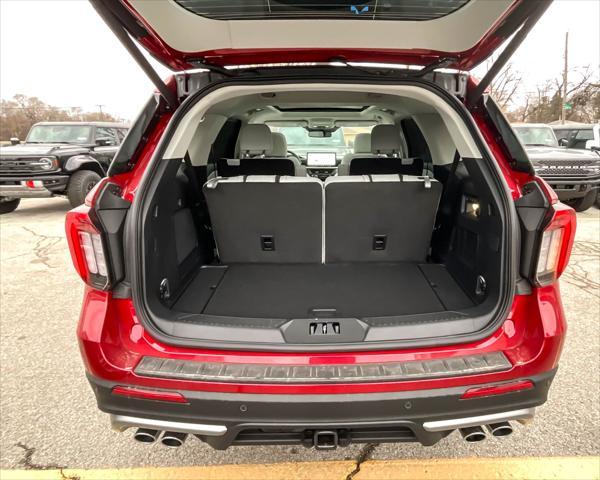 new 2025 Ford Explorer car, priced at $57,759