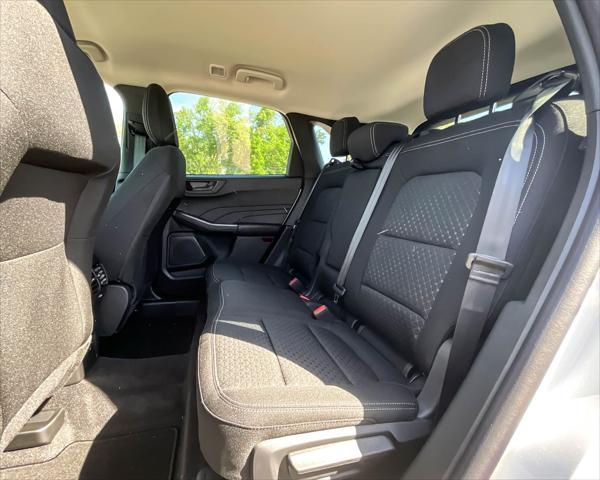 new 2025 Ford Escape car, priced at $27,174