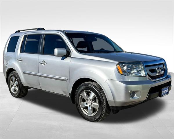 used 2010 Honda Pilot car, priced at $6,995