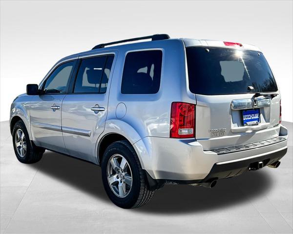 used 2010 Honda Pilot car, priced at $6,995