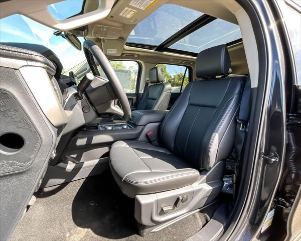 new 2024 Ford Expedition car, priced at $58,654