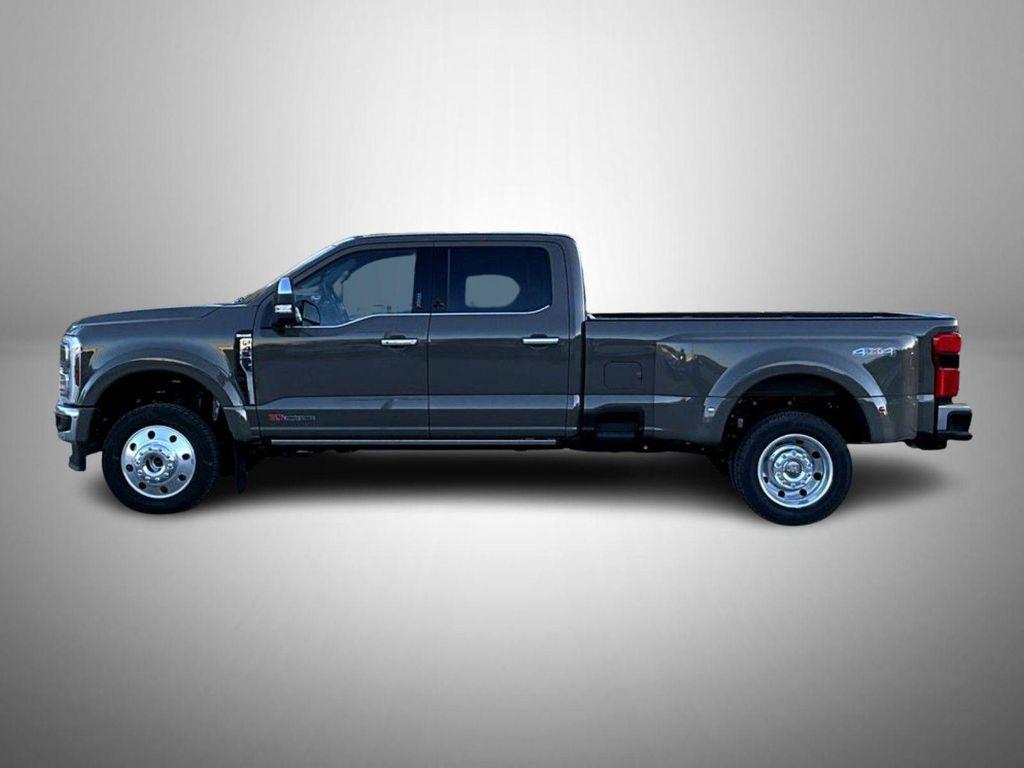 new 2026 Ford F-450 car, priced at $106,614