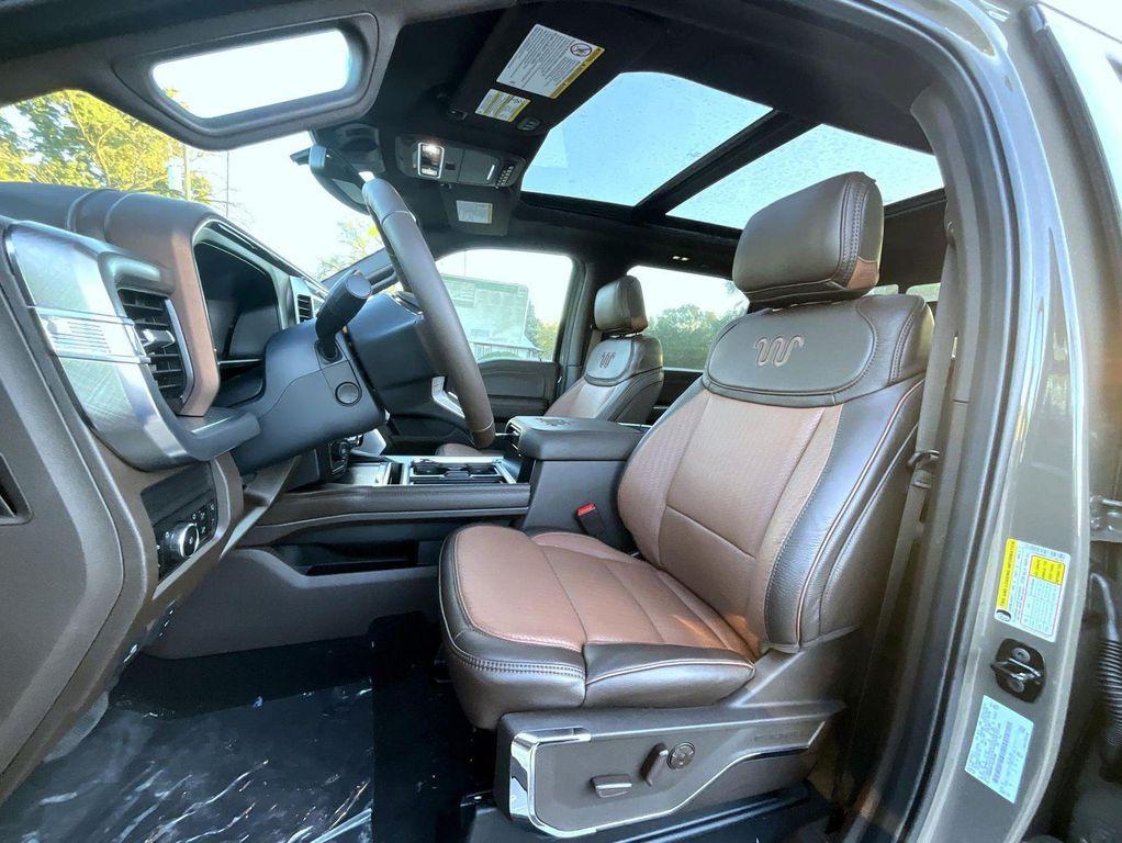 new 2026 Ford F-450 car, priced at $106,614