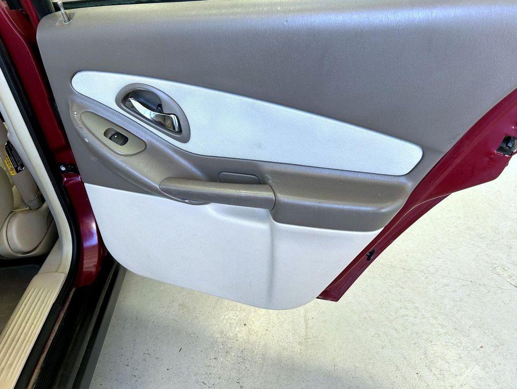 used 2005 Chevrolet Malibu car, priced at $4,995
