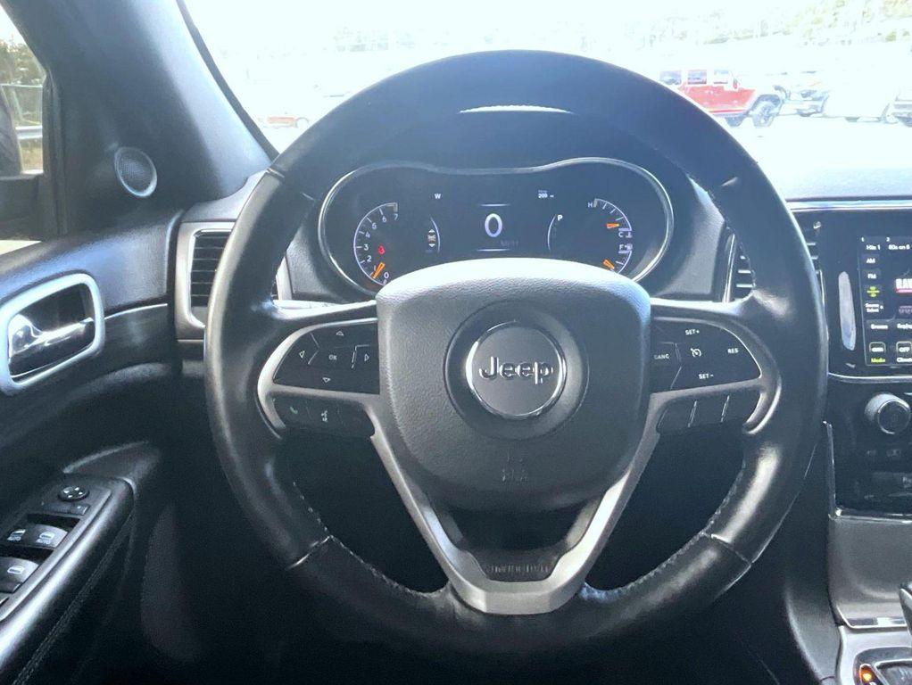 used 2022 Jeep Grand Cherokee car, priced at $26,995