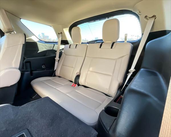 used 2022 Ford Explorer car, priced at $32,995