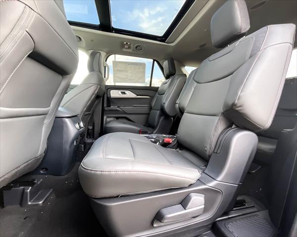 new 2025 Ford Explorer car, priced at $45,236