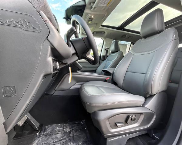 new 2025 Ford Explorer car, priced at $45,236