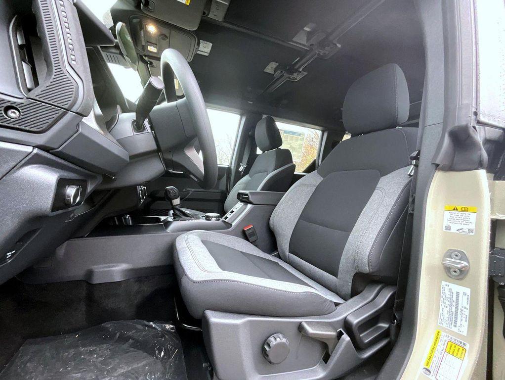new 2025 Ford Bronco car, priced at $39,973