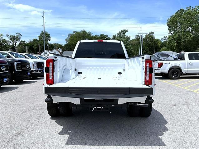 new 2025 Ford F-450 car, priced at $96,119