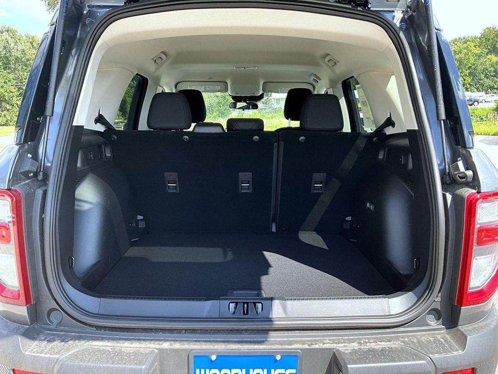 new 2025 Ford Bronco Sport car, priced at $25,579