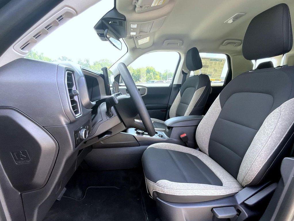 new 2025 Ford Bronco Sport car, priced at $25,579
