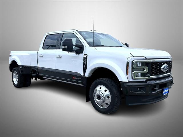 new 2025 Ford F-450 car, priced at $102,939