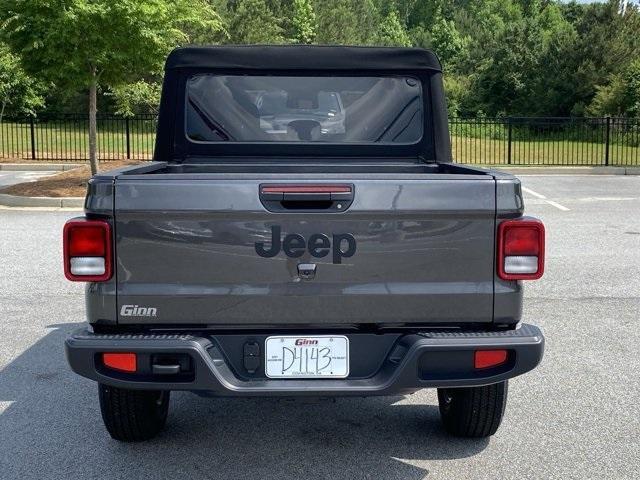 new 2024 Jeep Gladiator car, priced at $45,318