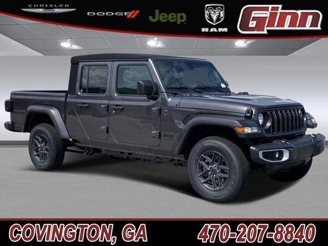 new 2024 Jeep Gladiator car, priced at $45,318