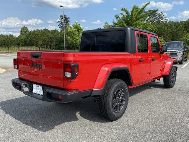 new 2024 Jeep Gladiator car, priced at $43,182