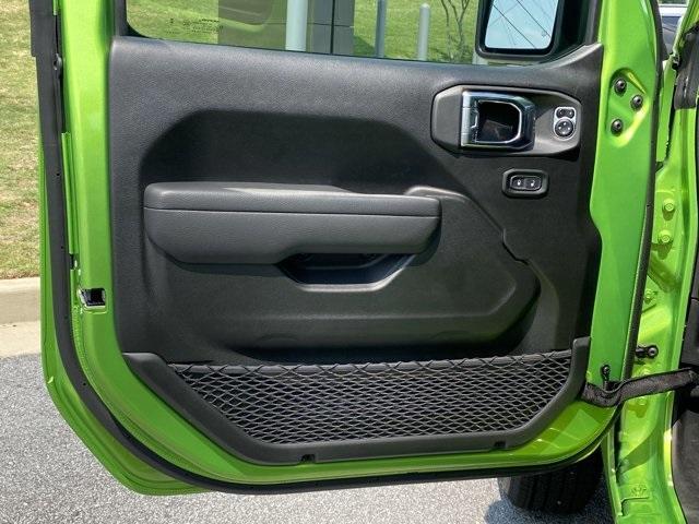 new 2025 Jeep Gladiator car, priced at $41,313