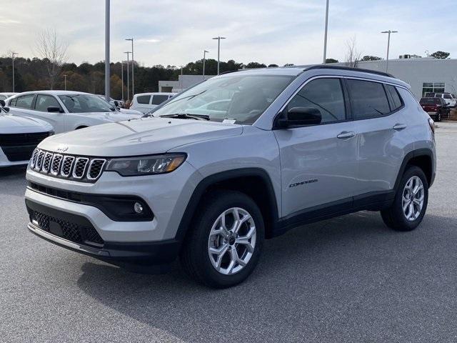 new 2025 Jeep Compass car, priced at $26,360