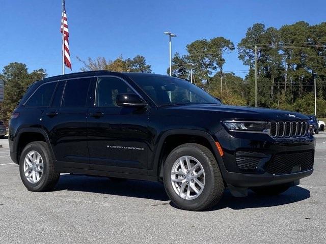 new 2024 Jeep Grand Cherokee car, priced at $36,422