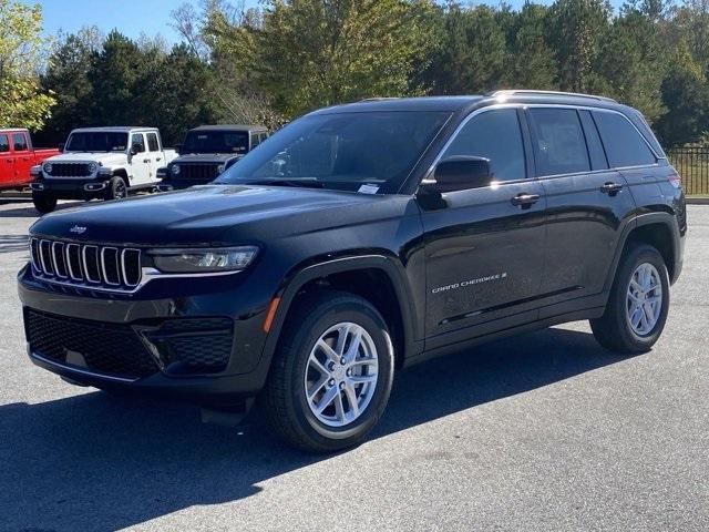 new 2024 Jeep Grand Cherokee car, priced at $36,422