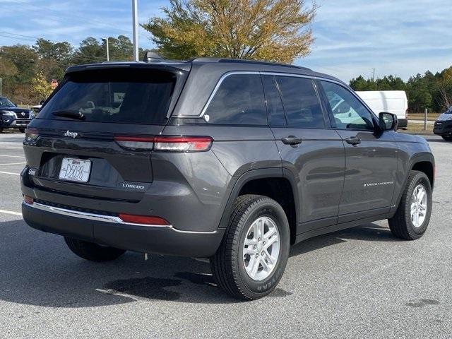 new 2025 Jeep Grand Cherokee car, priced at $35,925