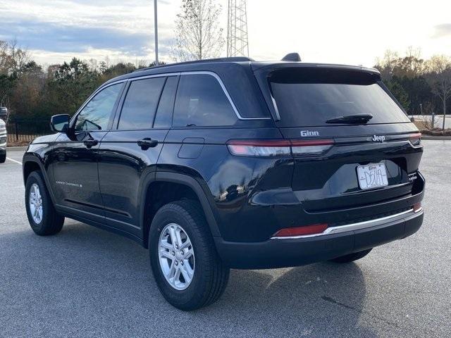 new 2025 Jeep Grand Cherokee car, priced at $35,925