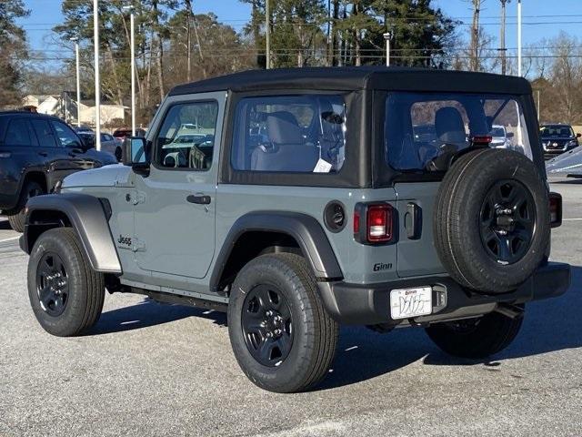 new 2025 Jeep Wrangler car, priced at $31,255