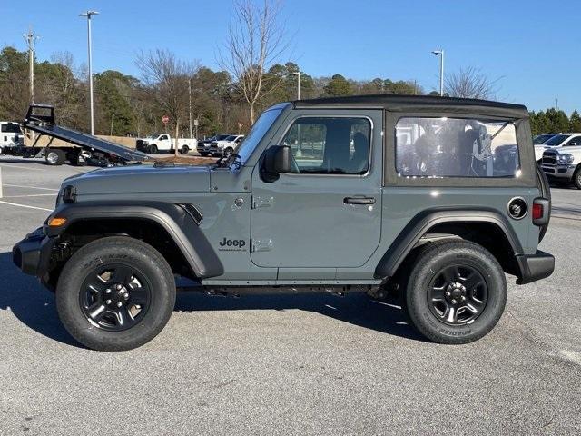 new 2025 Jeep Wrangler car, priced at $31,255