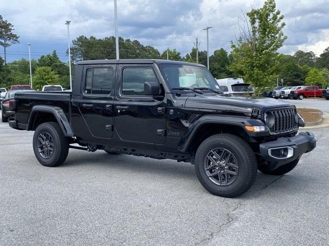 new 2024 Jeep Gladiator car, priced at $46,754